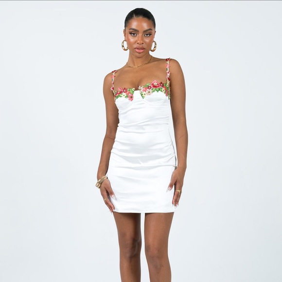 Princess Polly Dresses & Skirts - Princess Polly Kenzie Mini Dress White